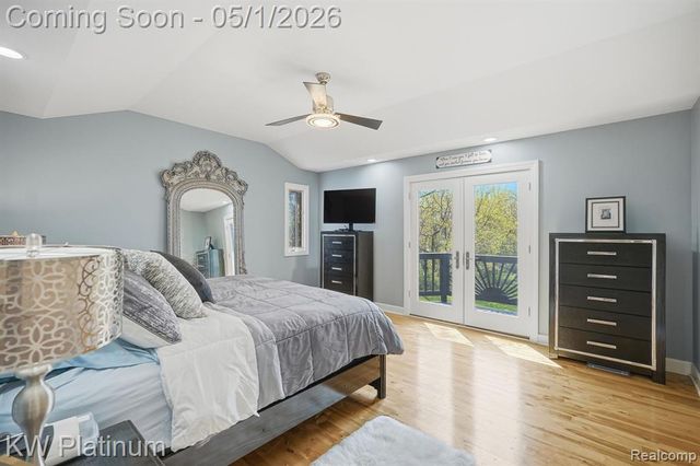 2739 Riverside Drive, Port Huron, MI 48060