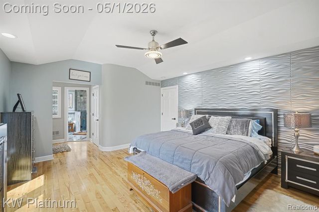 2739 Riverside Drive, Port Huron, MI 48060