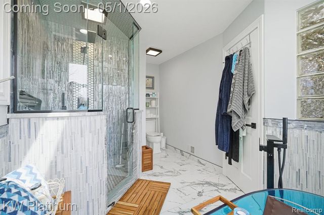 2739 Riverside Drive, Port Huron, MI 48060
