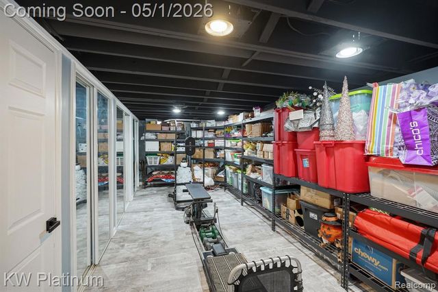 2739 Riverside Drive, Port Huron, MI 48060