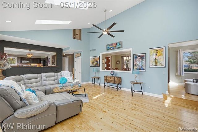 2739 Riverside Drive, Port Huron, MI 48060