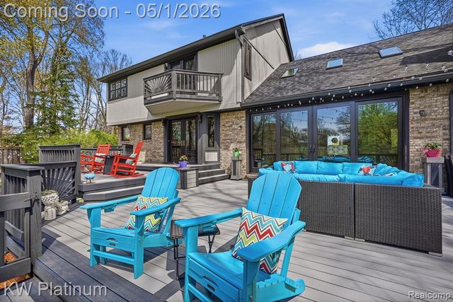 2739 Riverside Drive, Port Huron, MI 48060