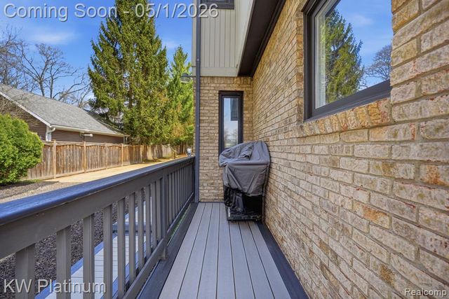 2739 Riverside Drive, Port Huron, MI 48060