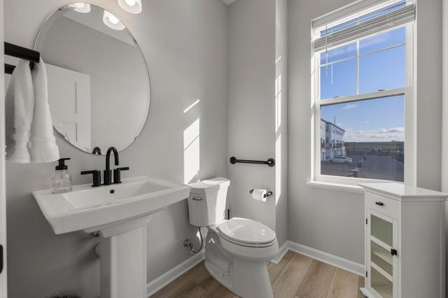 10244 Birchwood Circle, Victoria, MN 55318