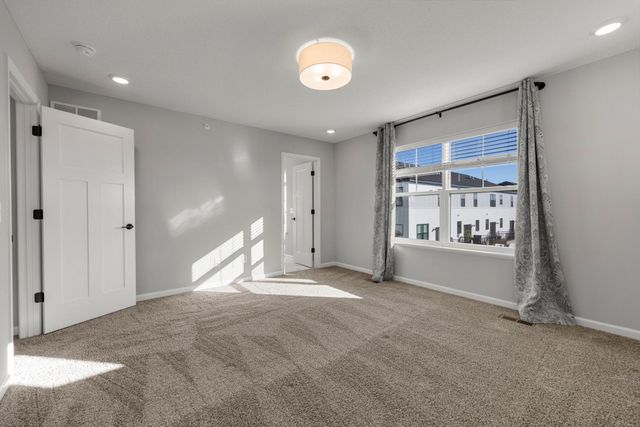 10244 Birchwood Circle, Victoria, MN 55318