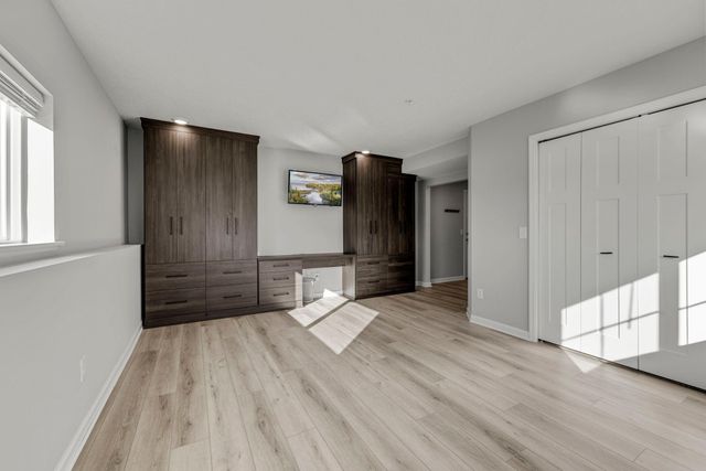 10244 Birchwood Circle, Victoria, MN 55318