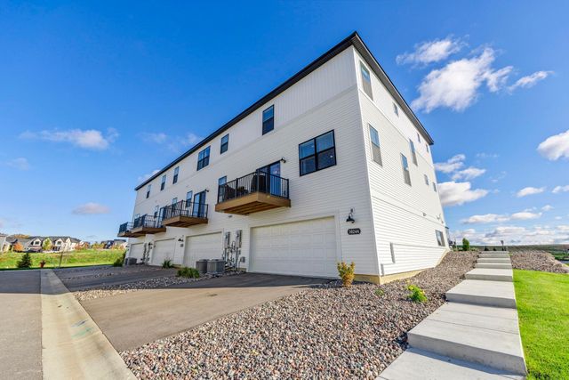 10244 Birchwood Circle, Victoria, MN 55318