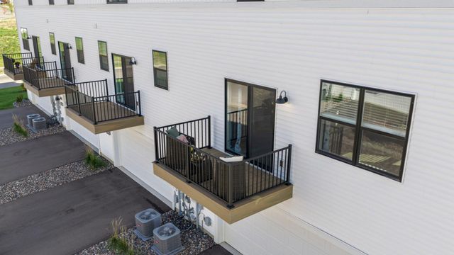 10244 Birchwood Circle, Victoria, MN 55318