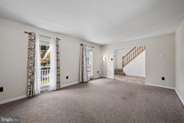 785 WOODSMAN CIR, Hampstead, MD 21074