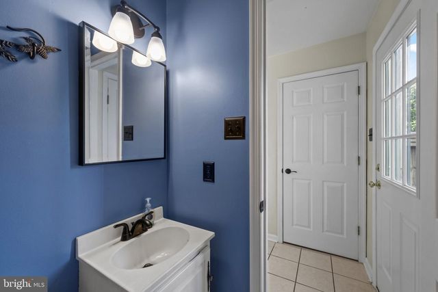 785 WOODSMAN CIR, Hampstead, MD 21074