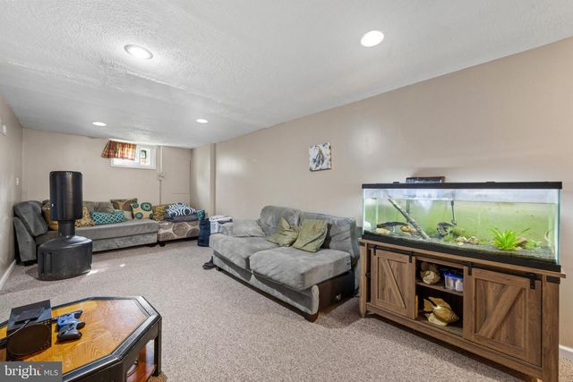 785 WOODSMAN CIR, Hampstead, MD 21074