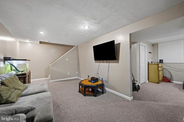 785 WOODSMAN CIR, Hampstead, MD 21074