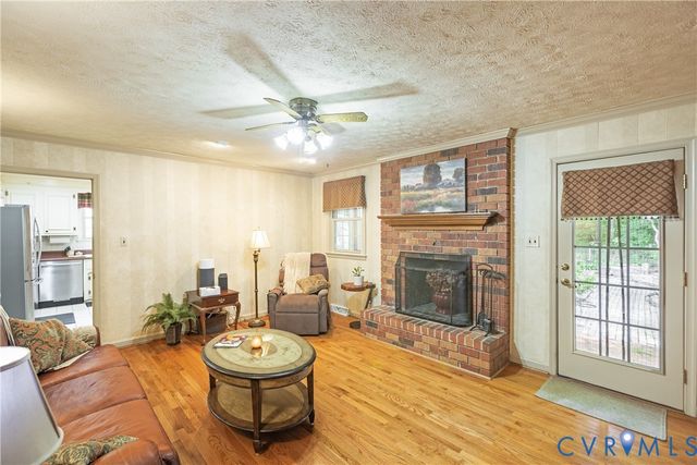 113 Flintlock Dr, Chester, VA 23834