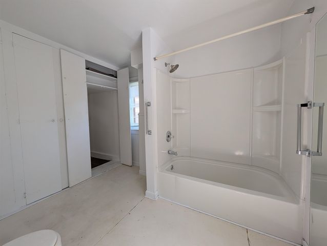 412 Western Avenue, Brattleboro, VT 05301