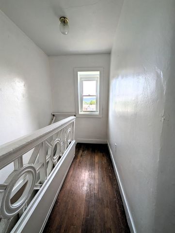 412 Western Avenue, Brattleboro, VT 05301