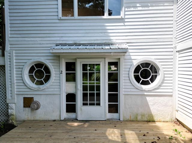 412 Western Avenue, Brattleboro, VT 05301