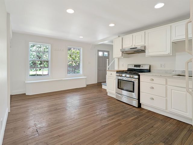 412 Western Avenue, Brattleboro, VT 05301