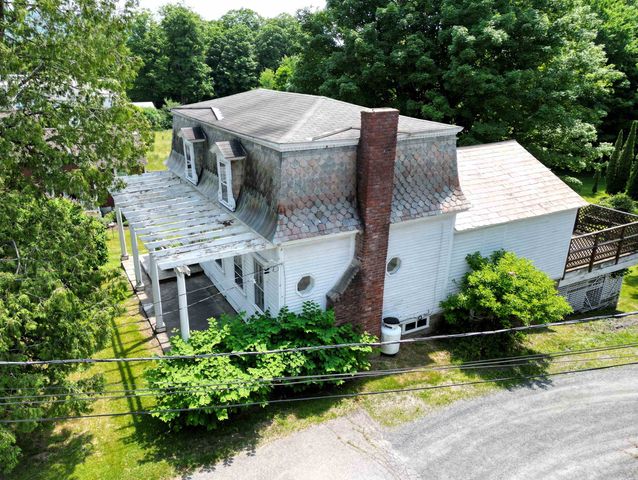 412 Western Avenue, Brattleboro, VT 05301