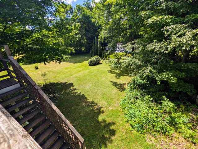 412 Western Avenue, Brattleboro, VT 05301