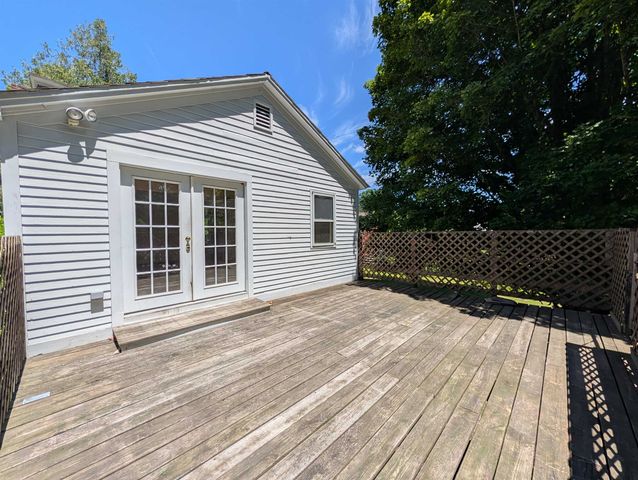 412 Western Avenue, Brattleboro, VT 05301