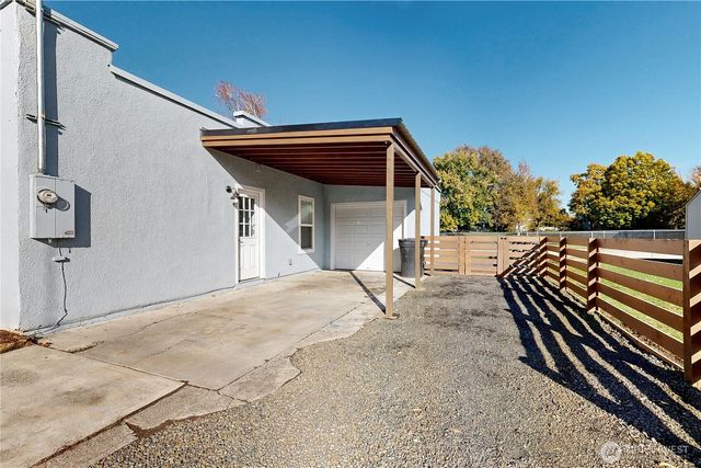 995 Hobson Street, Walla Walla, WA 99362