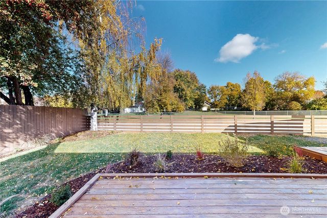 995 Hobson Street, Walla Walla, WA 99362