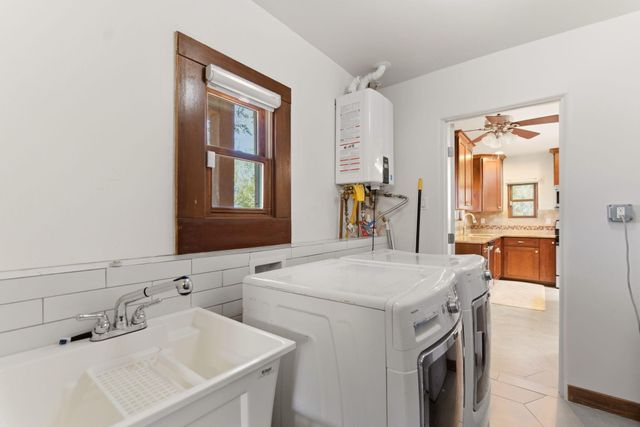 808 Parkland Circle SE, Albuquerque, NM 87108