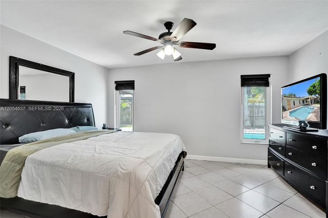 3946 NW 1st Dr, Deerfield Beach, FL 33442