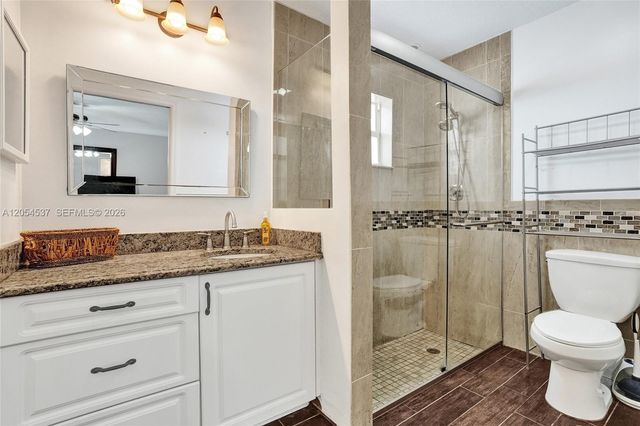 3946 NW 1st Dr, Deerfield Beach, FL 33442