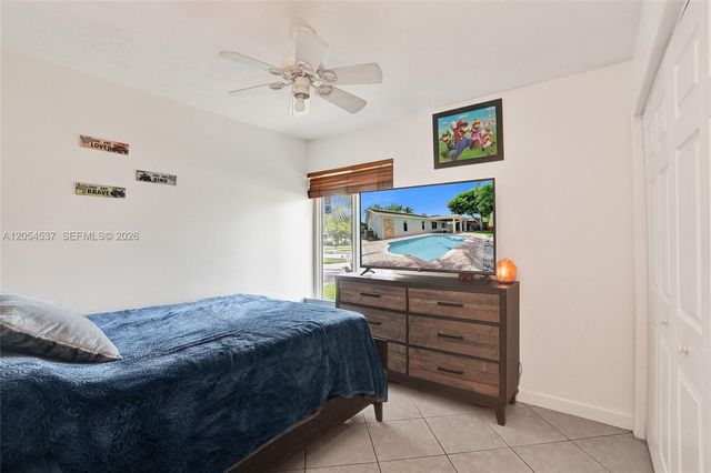 3946 NW 1st Dr, Deerfield Beach, FL 33442