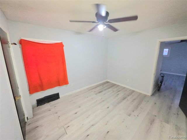 12083 Stahelin Avenue, Detroit, MI 48228