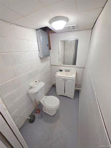 12083 Stahelin Avenue, Detroit, MI 48228