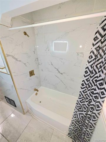 12083 Stahelin Avenue, Detroit, MI 48228