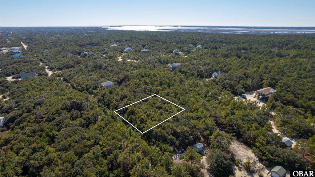 Image 7 of property listing at 2336 Sandpiper Road Lot #7, Corolla, NC 27927