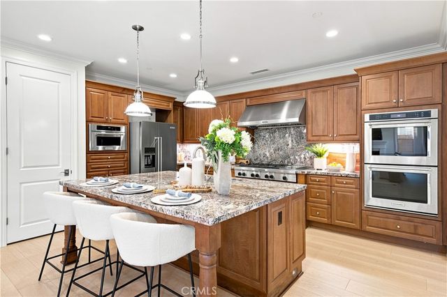 73 Cortland, Irvine, CA 92620