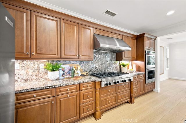 73 Cortland, Irvine, CA 92620