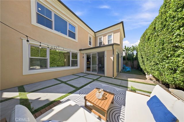 73 Cortland, Irvine, CA 92620