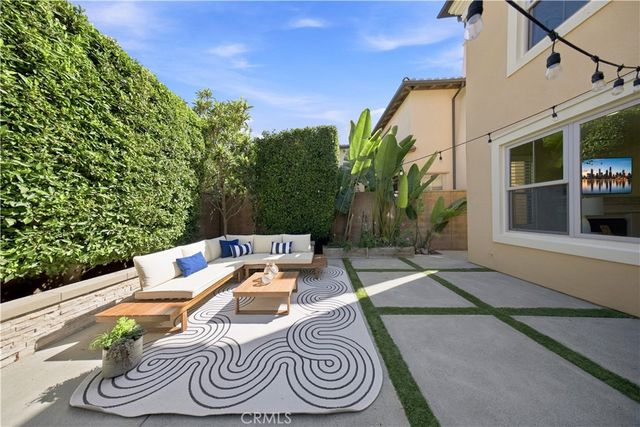 73 Cortland, Irvine, CA 92620