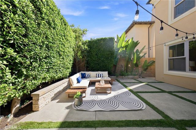 73 Cortland, Irvine, CA 92620