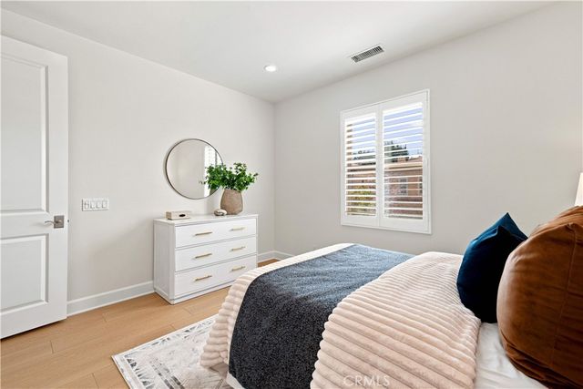 73 Cortland, Irvine, CA 92620