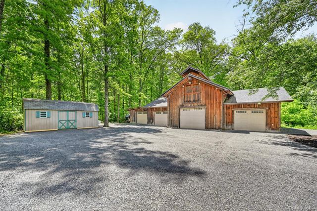 73 Stony Ford Road, Campbell Hall, NY 10916