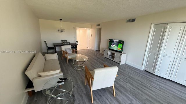 2901 S Palm Aire Dr 408, Pompano Beach, FL 33069