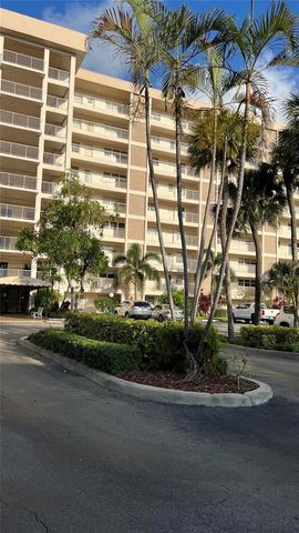2901 S Palm Aire Dr 408, Pompano Beach, FL 33069