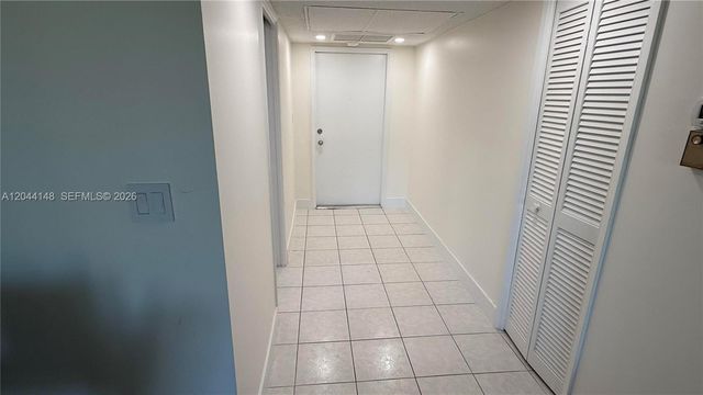 2901 S Palm Aire Dr 408, Pompano Beach, FL 33069