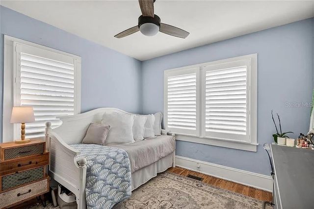 105 W GOLF LINKS AVENUE, Eustis, FL 32726