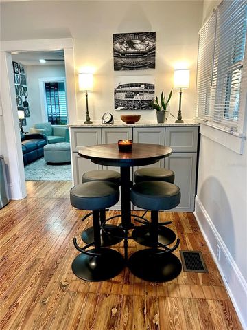 105 W GOLF LINKS AVENUE, Eustis, FL 32726