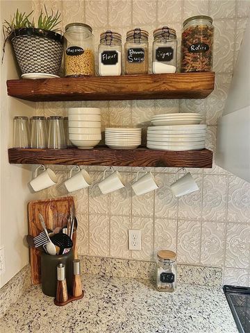 105 W GOLF LINKS AVENUE, Eustis, FL 32726