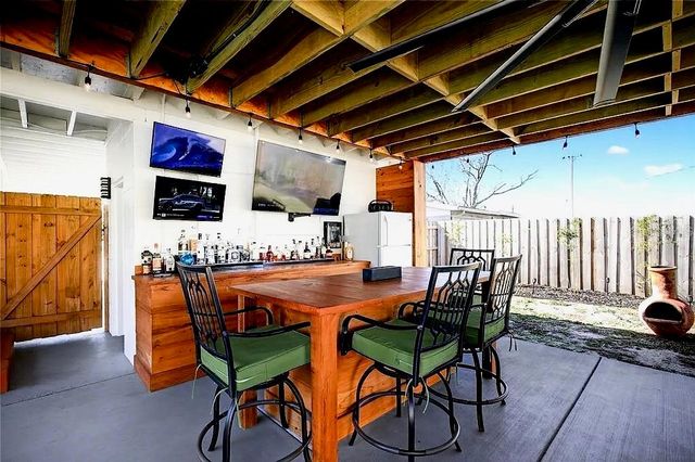 105 W GOLF LINKS AVENUE, Eustis, FL 32726