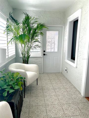 105 W GOLF LINKS AVENUE, Eustis, FL 32726