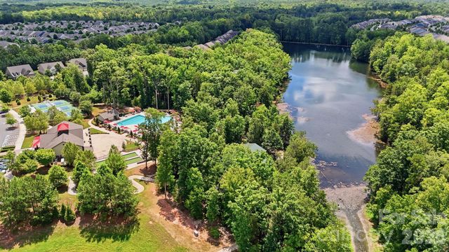 5005 Big Bend Drive, Lancaster, SC 29720